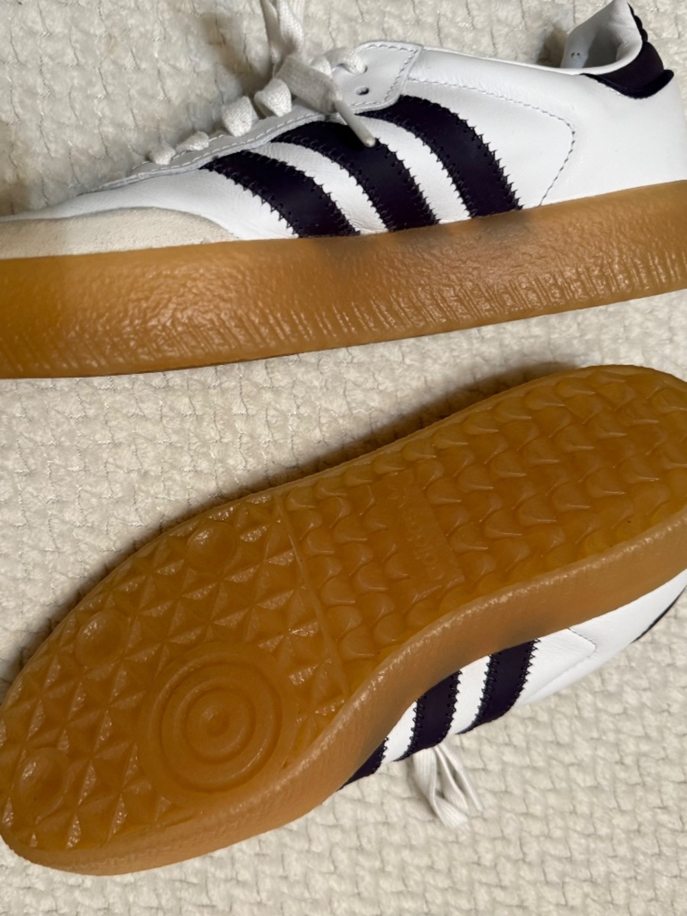 Addidas - Picture 3 of 3